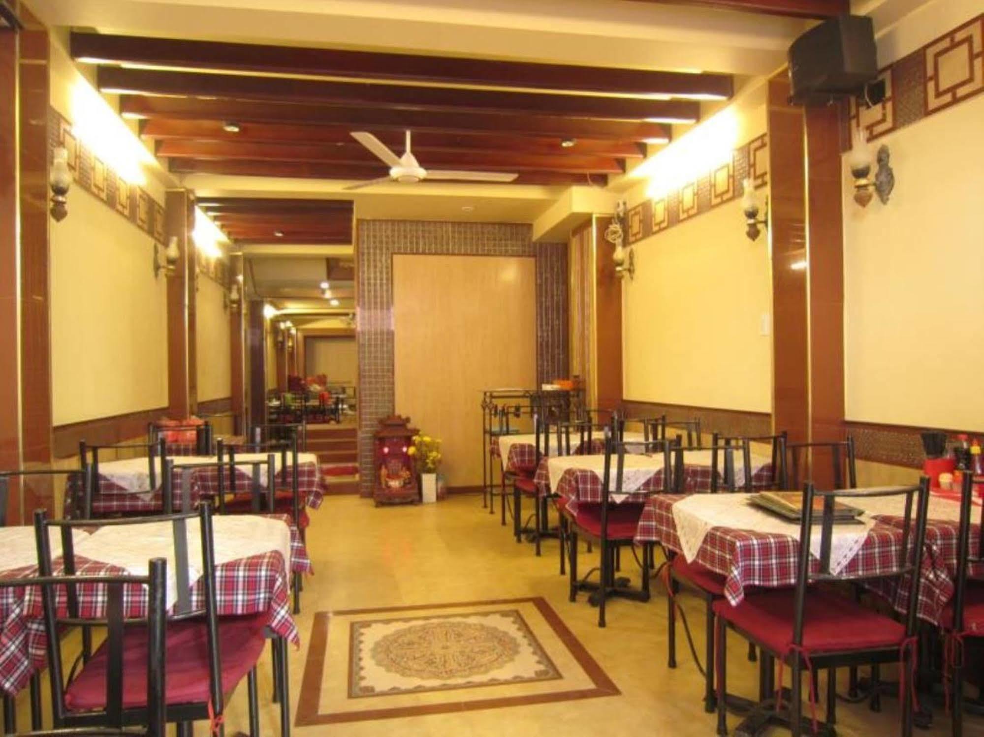 Bi Saigon Hotel Ciudad Ho Chi Minh  Exterior foto