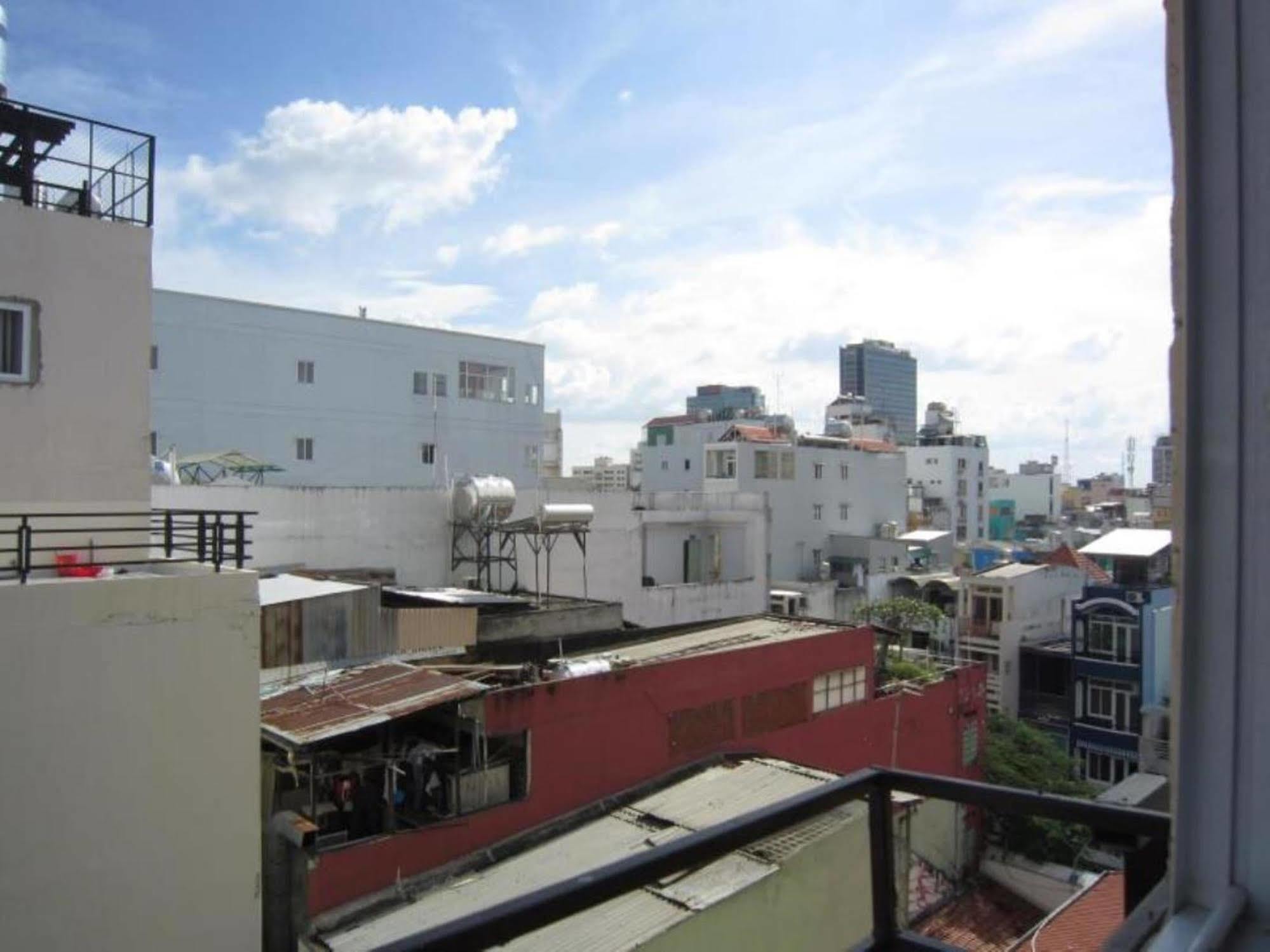 Bi Saigon Hotel Ciudad Ho Chi Minh  Exterior foto